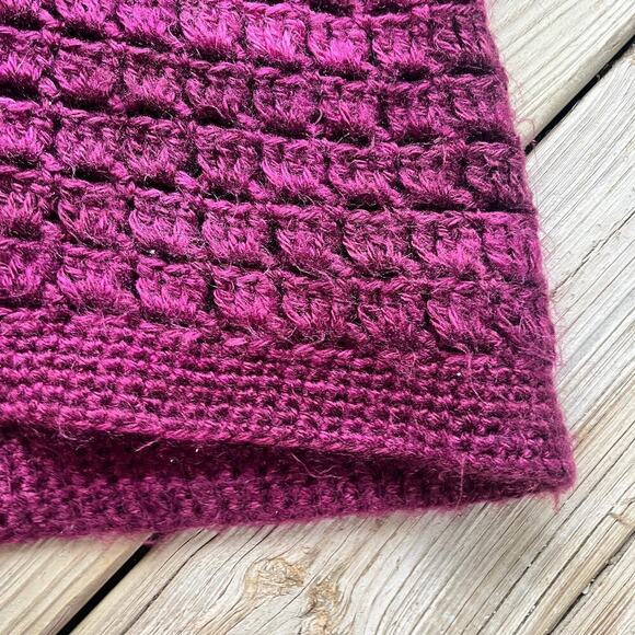 Women's Open Knit Wool Blend Handmade Purple Pullover Sweater Size M - Picture 3 of 6